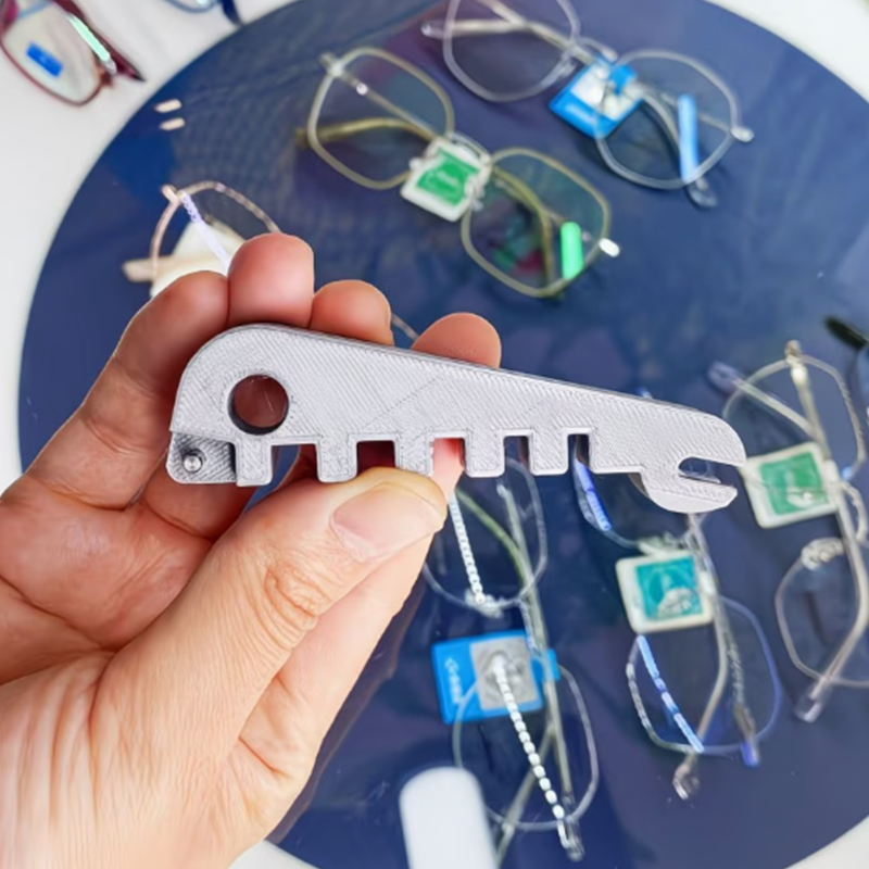 Multifunctional Glasses Adjust - Multi Tool Plier recensie en prijs